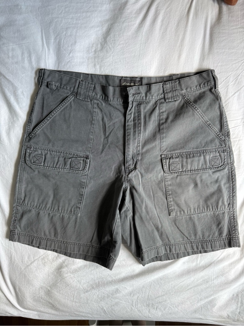 Eddie Bauer Size 40 Gray Heavyweight Canvas Cargo Utility Shorts